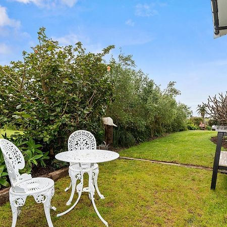 River Rest - Ruakaka Holiday Home Exterior photo